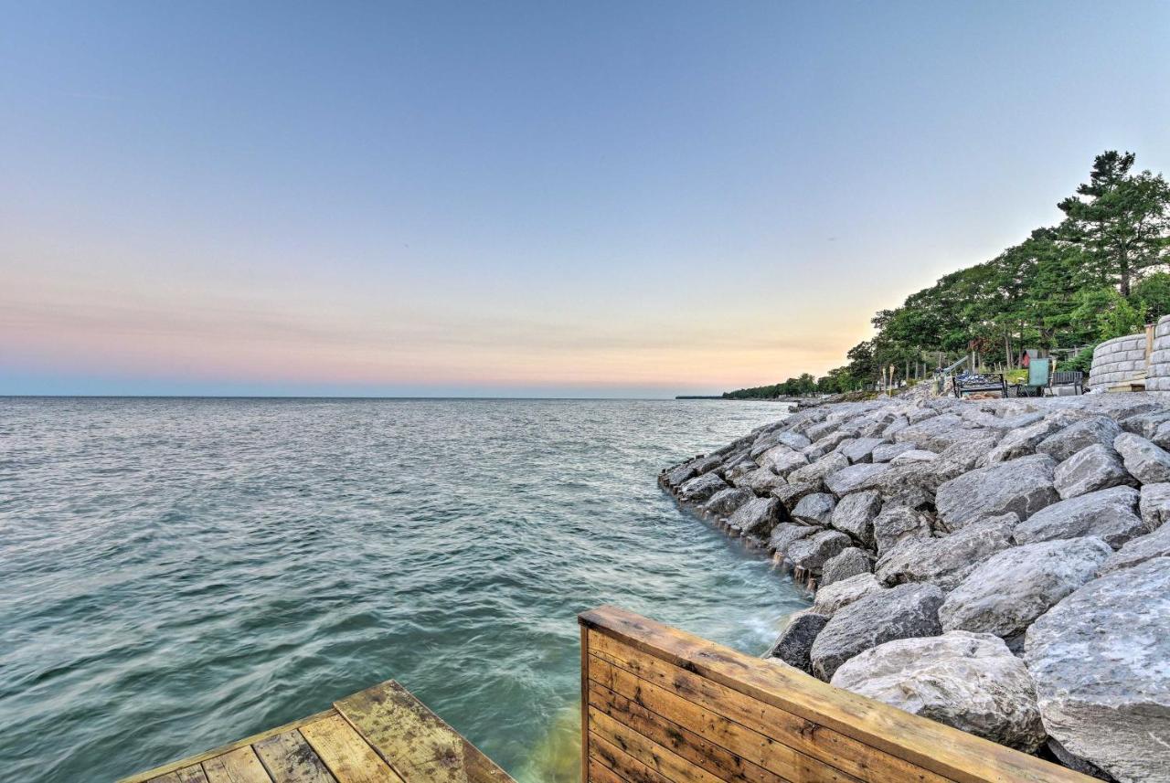 East Tawas Cabin With Lake Huron Access And Views Eksteriør billede